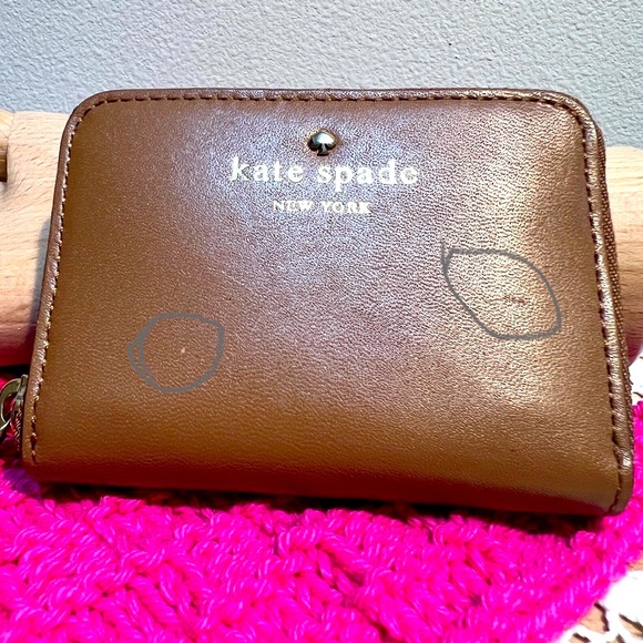 Kate Spade leather card holder - Picture 6 of 11